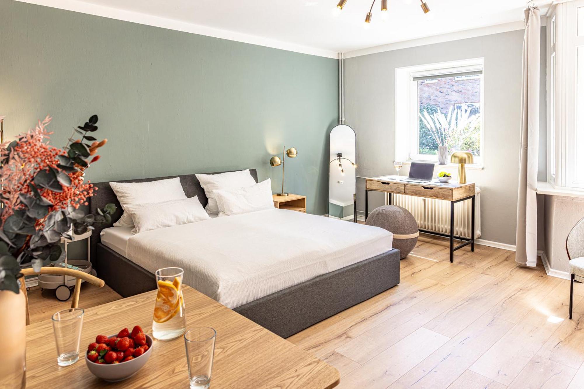 Have-A-Nice-Stay - Nahe Bahnhof Ahrensburg - 20 Minuten Nach Hamburg - Trotzdem Ruhig Gelegen - 6 Minuten Zu Fuss Ins Zentrum Ahrensburg - Modern Eingerichtet Bagian luar foto